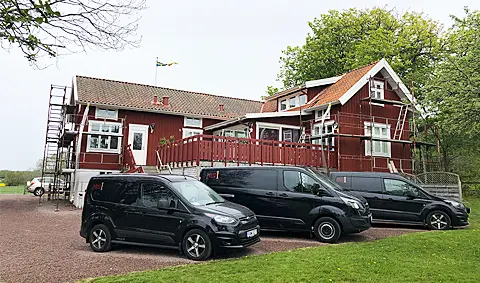 Utvändig målning fasadmålning fönstermålning Göteborg